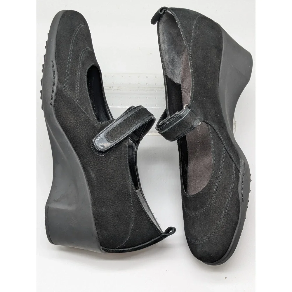 AEROSOLES pre owned